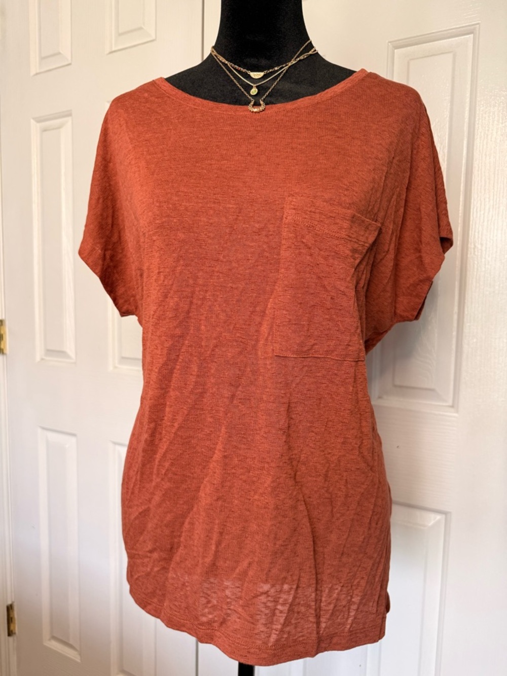 Caslon Rust Orange Pocket Tee Medium Lightweight Soft Casual Top